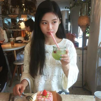 比基尼月亮
